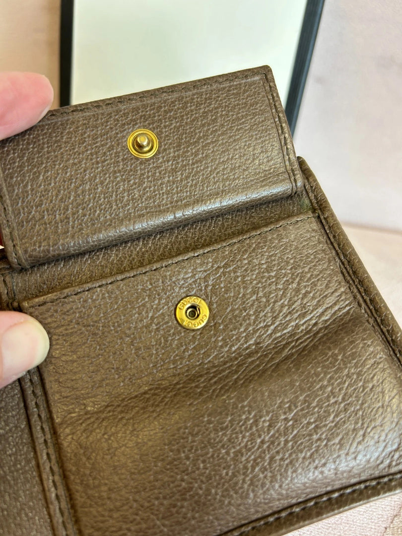 Gucci x Disney GG Supreme Donald Duck Billfold Wallet – Limited Edition Designer Leather Wallet | 70% OFF + Free 3–5 Day USA Shipping