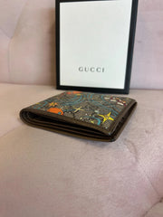 Gucci x Disney GG Supreme Donald Duck Billfold Wallet – Limited Edition Designer Leather Wallet | 70% OFF + Free 3–5 Day USA Shipping